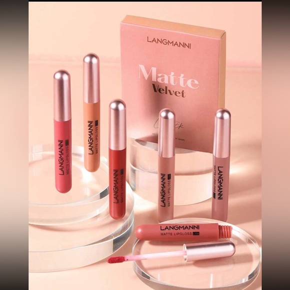 6-color Matte Lipstick Waterproof Set - Picture 4 of 4